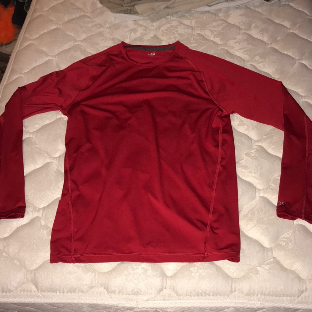 Men’s athletic top